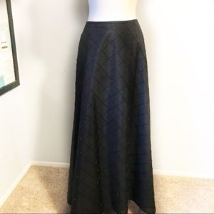 INC elegant Maxi Skirt 100% silk size 8